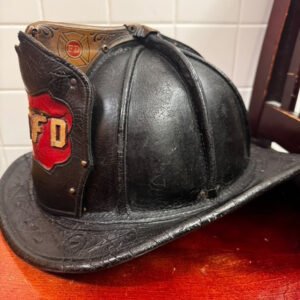 Cairns 5a Leather San Antonio Firefighter Helmet New York Double Rivet.