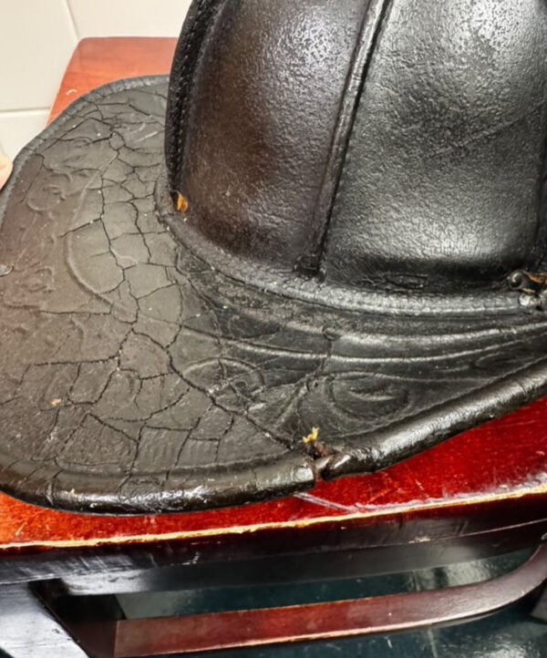 Cairns 5a Leather San Antonio Firefighter Helmet New York Double Rivet. - Image 5
