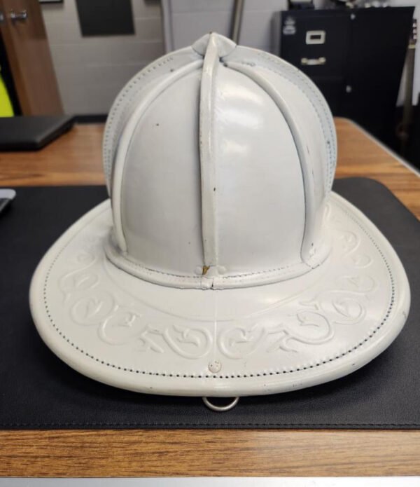 1984 5A size 7 5/8 firefighter helmet - Image 4