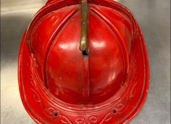 5A Medium factory red - Image 7