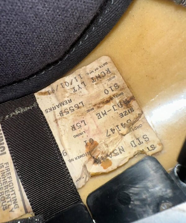 Cairns N5A New Yorker Leather Fire Helmet. - Image 5