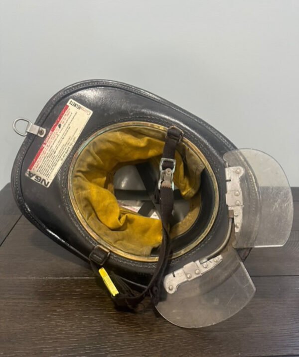 Cairns N6A Sam Houston Leather Fire Helmet. – MFG 2004 – Good Condition - Image 5