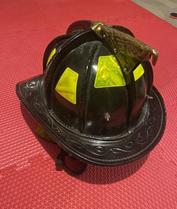 Cairns N6A Sam Houston Leather Fire Helmet. – MFG 2017 – Good Condition