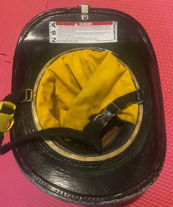 Cairns N6A Sam Houston Leather Fire Helmet. – MFG 2017 – Good Condition - Image 9