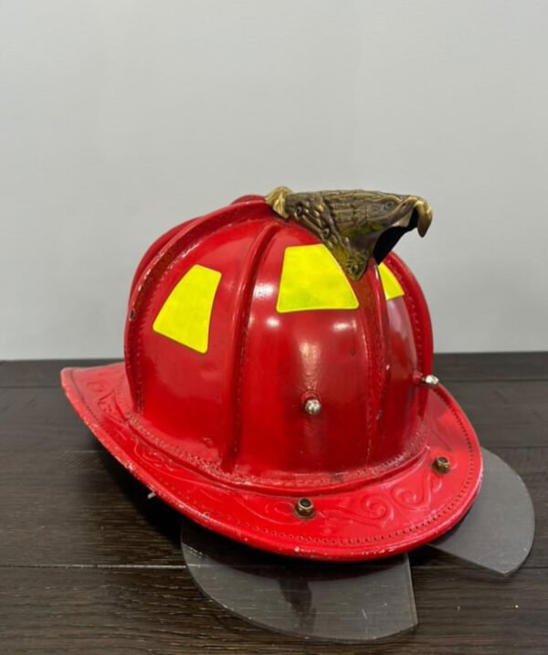 Cairns N6A Sam Houston Leather Fire Helmet - Image 5