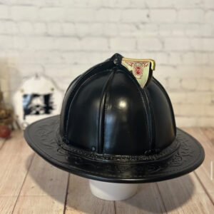 Cairns 5A – Large – Good Condition