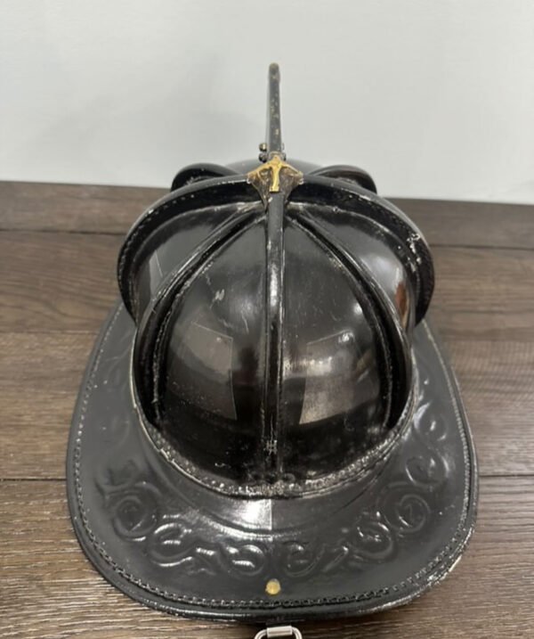 Cairns N5A New Yorker Leather Fire Helmet. – MFG 2020 – New - Image 3