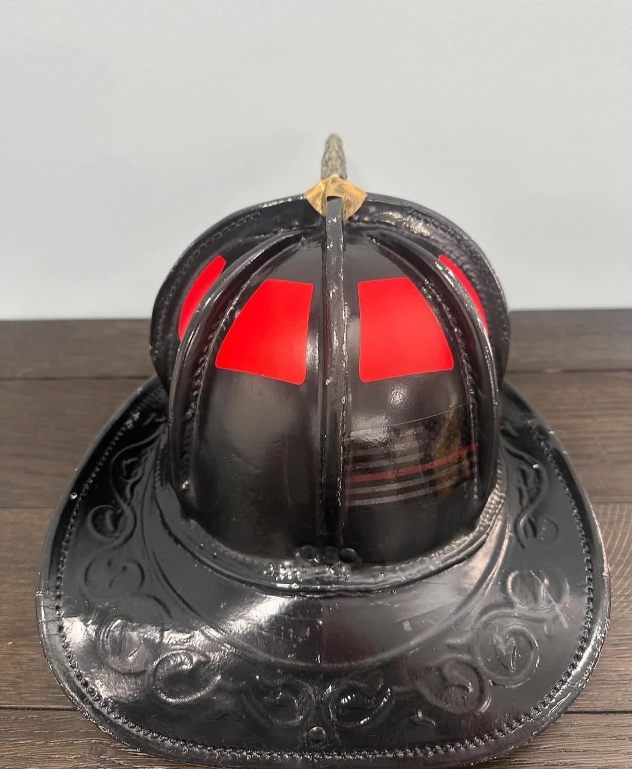 Cairns N5A New Yorker Leather Fire Helmet – MFG 2021 – New - Image 3