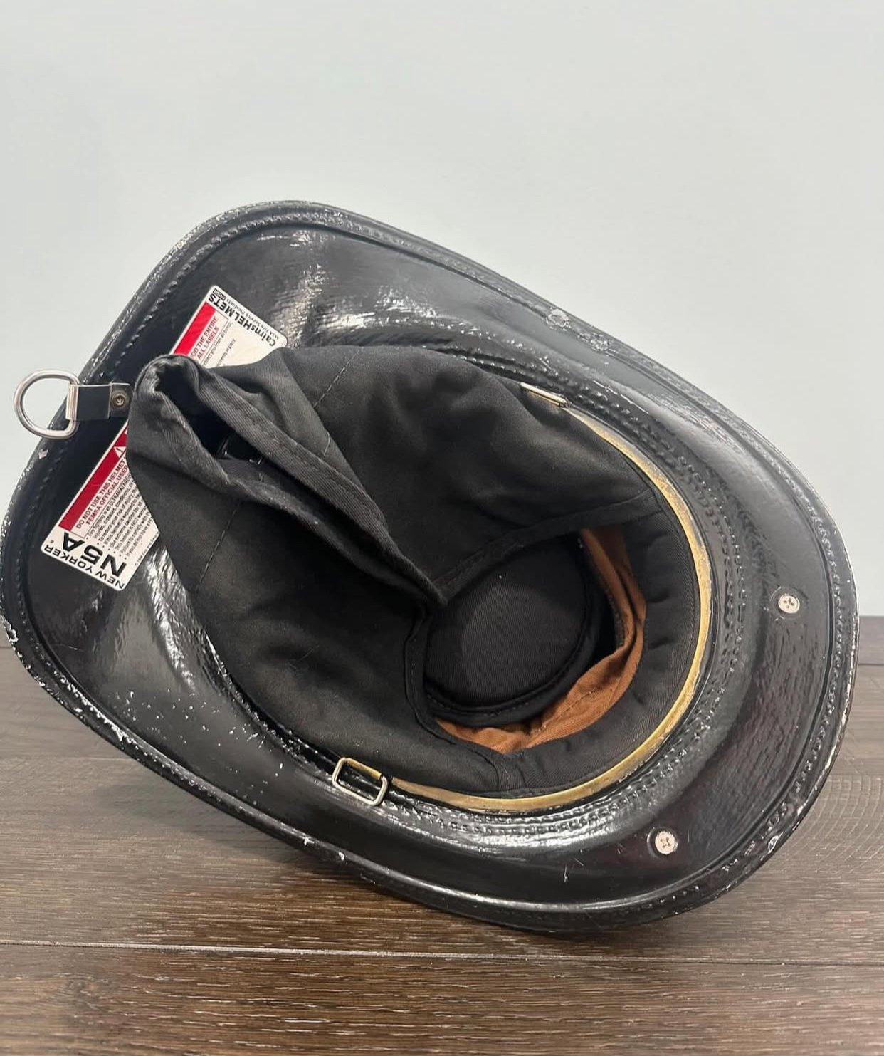 Cairns N5A New Yorker Leather Fire Helmet – MFG 2021 – New - Image 6