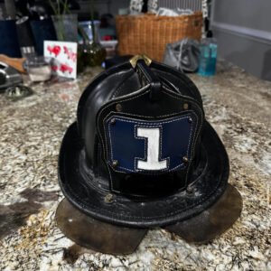 Cairns 5A – Medium – MFG 1979 – Good Condition