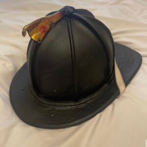 Cairns 5a Q code fire fighter helmet