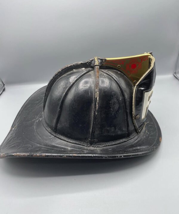 Cairns 5A leather helmet - Image 3